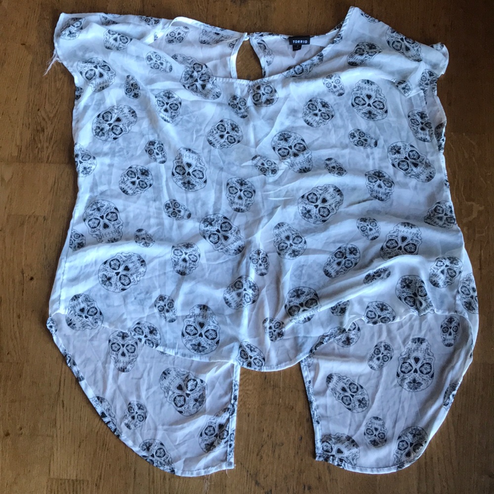 Cute Sugar Skull sheer top-!!! Cute for any party!